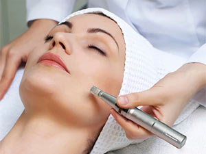 Everything You Need to Know About Microneedling